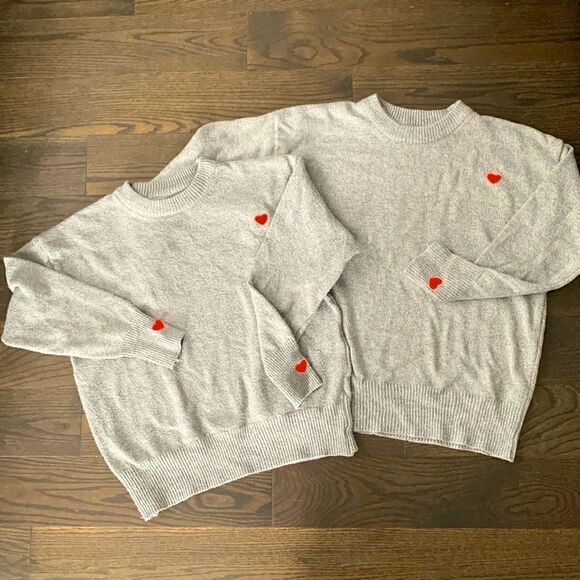 ❤️Couple Matching Grey Sweaters - Picture 1 of 8